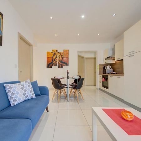 Sapphire Court 2 Bedroom Apartments By Shortletsmalta Sliema Exterior photo